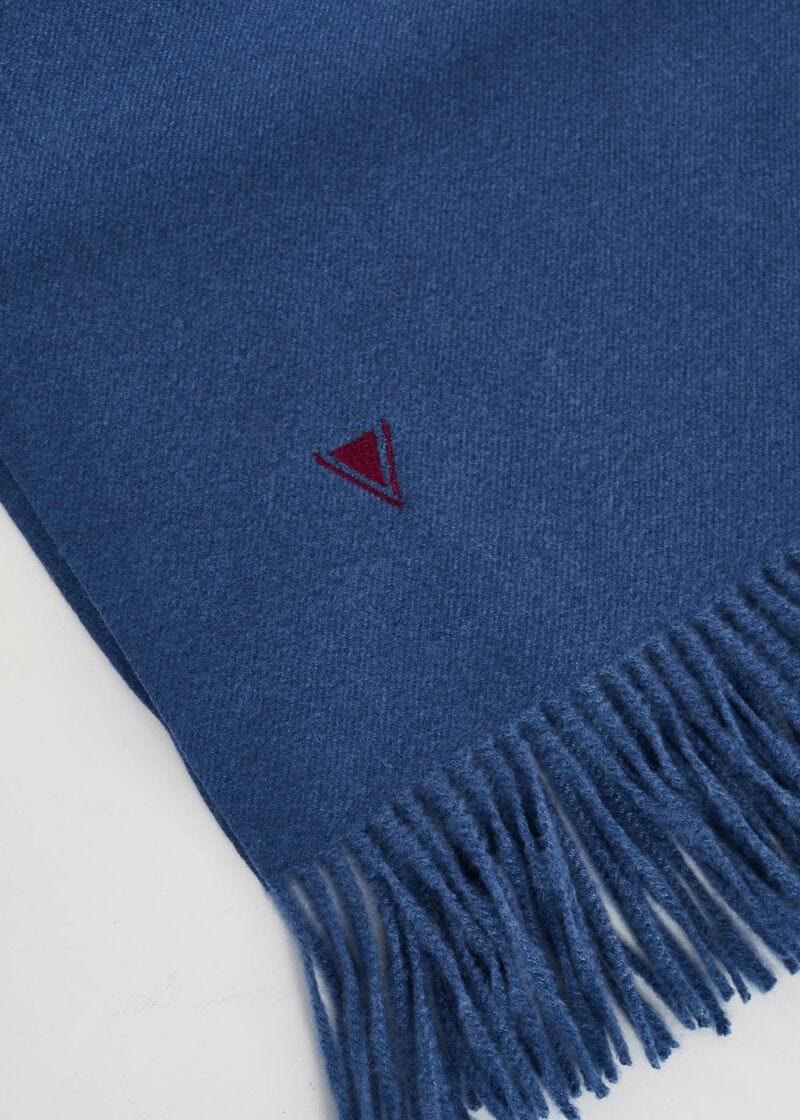 Sciarpa blu con frange