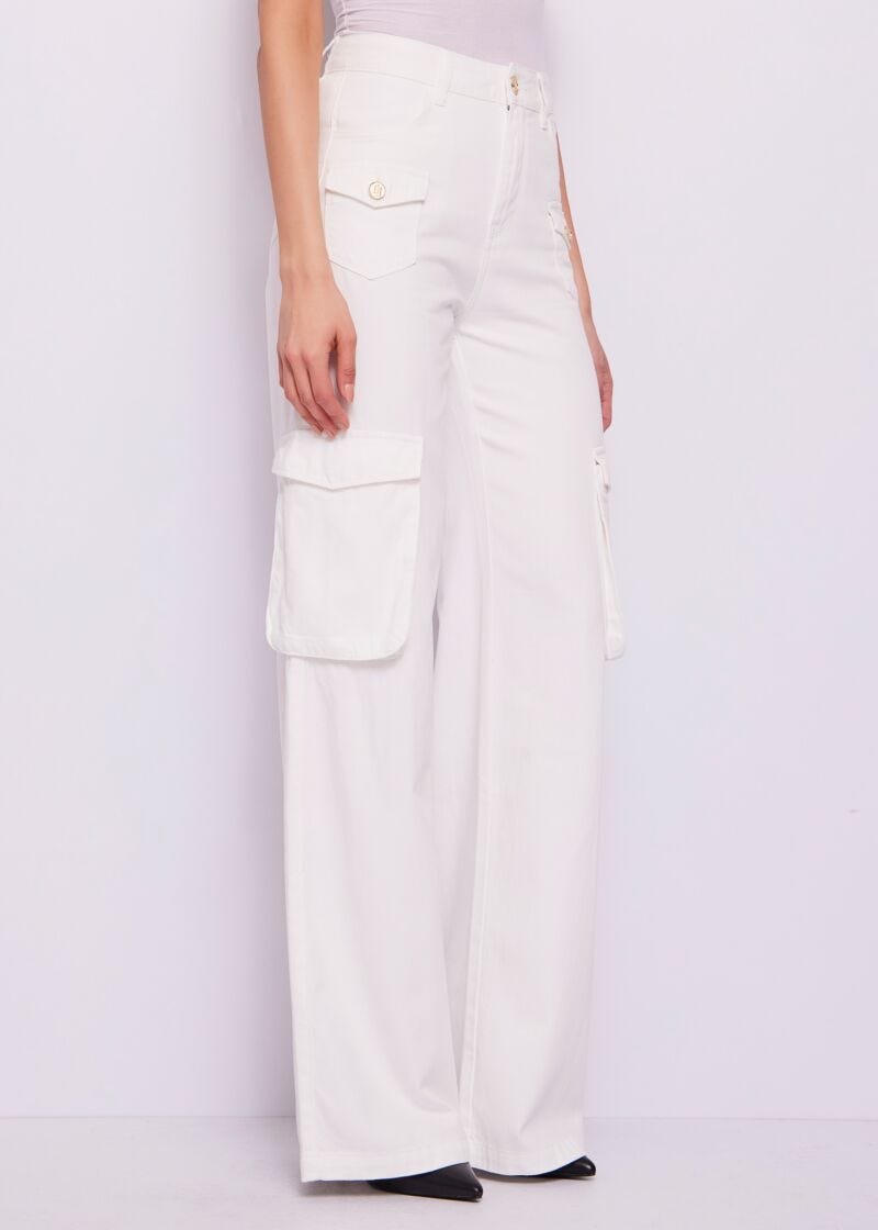 Jeans cargo bianco da donna elasticizzati