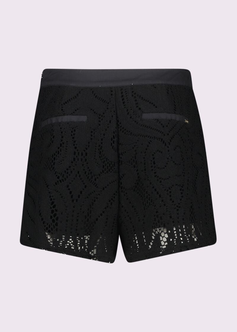 Shorts da donna neri con tasche