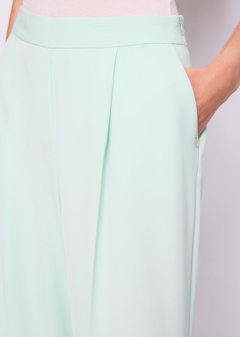 Pantalon en crêpe cady pour femme