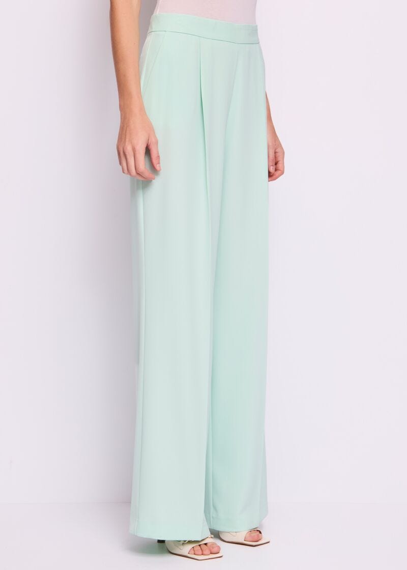 Pantalon en crêpe cady pour femme