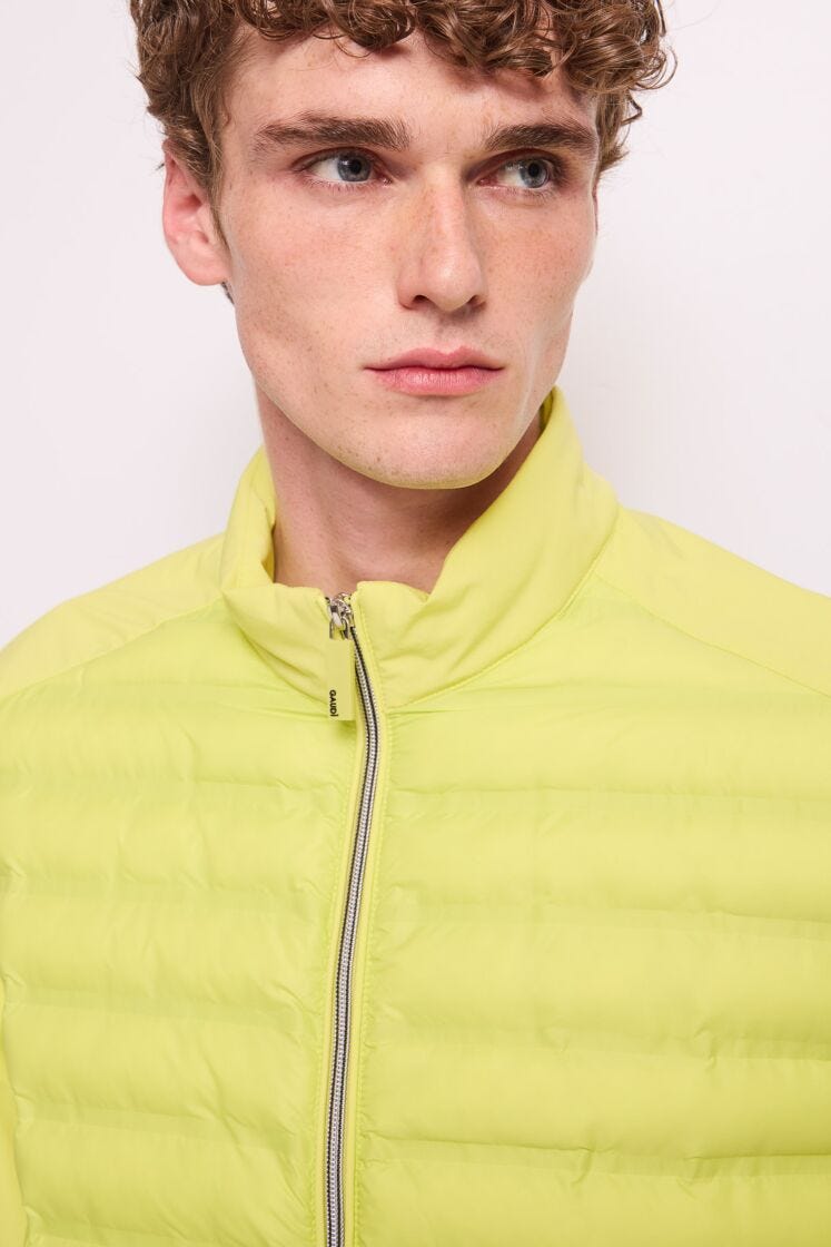 Giacca gialla da uomo in nylon