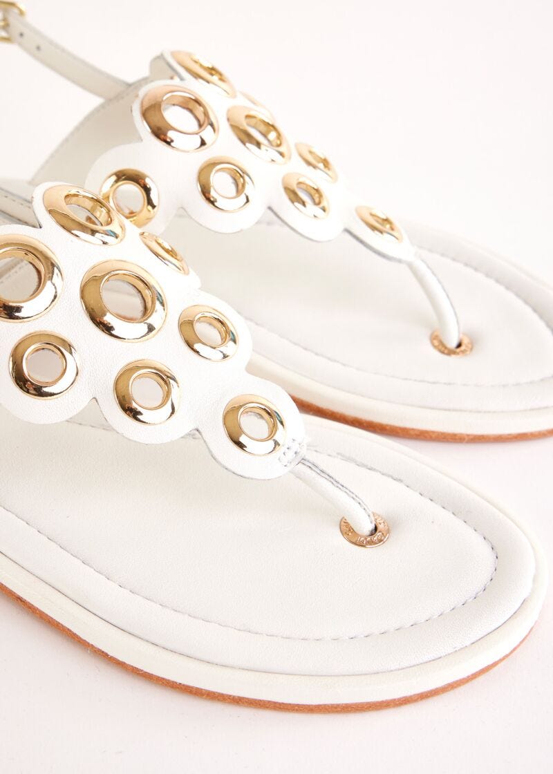 Sandales plates blanches en cuir