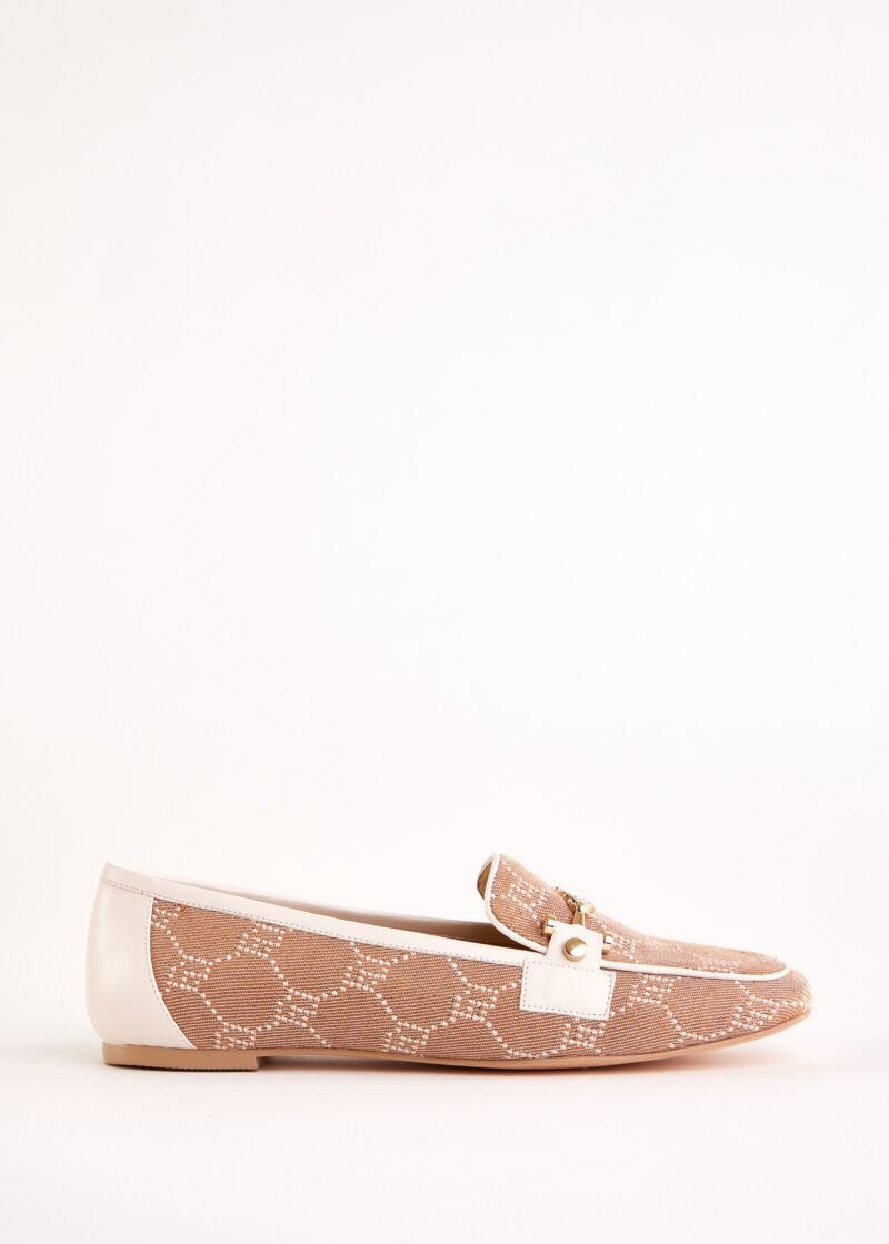 Beige jacquard moccasins
