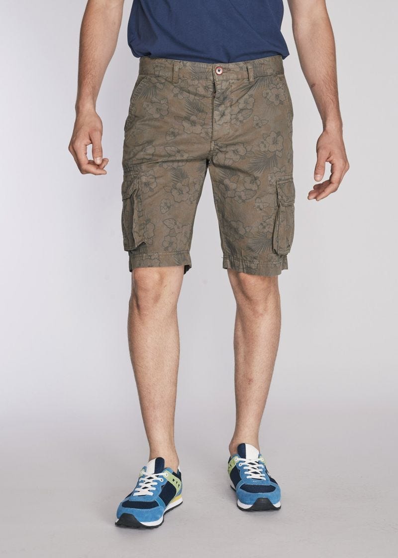 Cargo Bermuda shorts with floral print