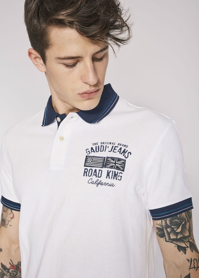 Polo T-shirt with embroidery 