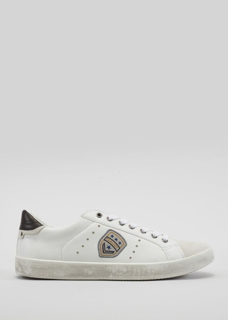 Leather trainers with patches
