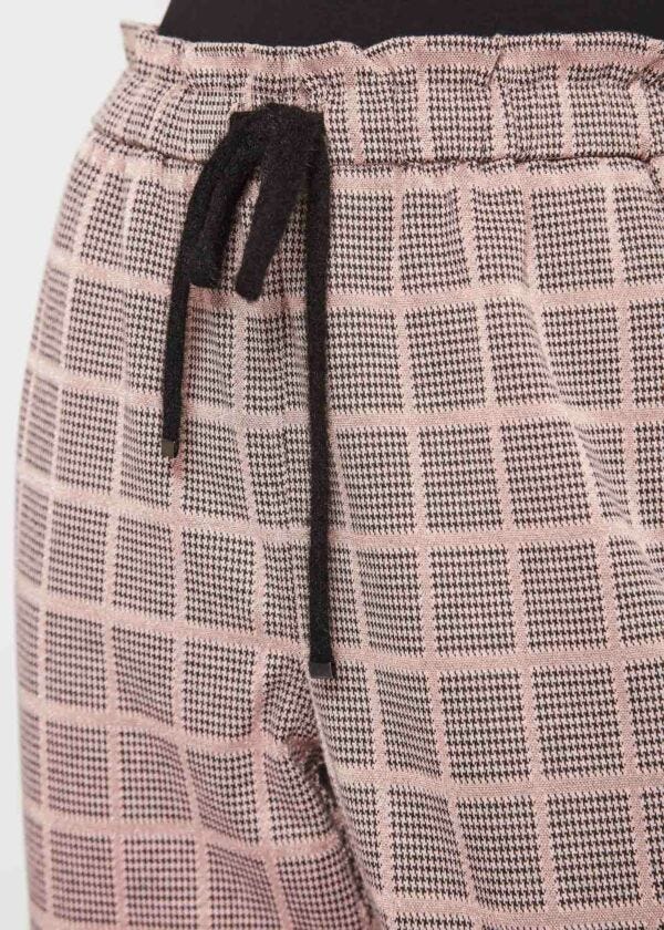 Pantalon carotte en maille