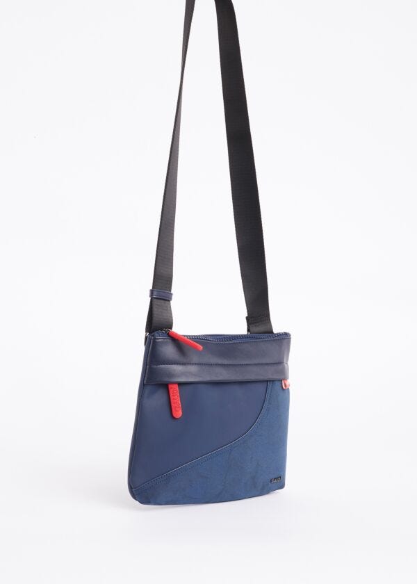 Crossbody kabelka s kovovým logom