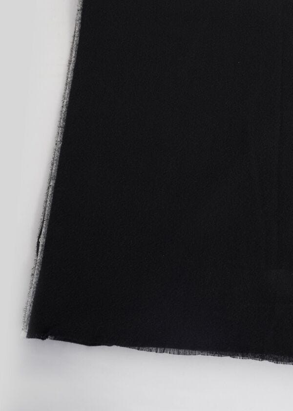 Sciarpa nera
