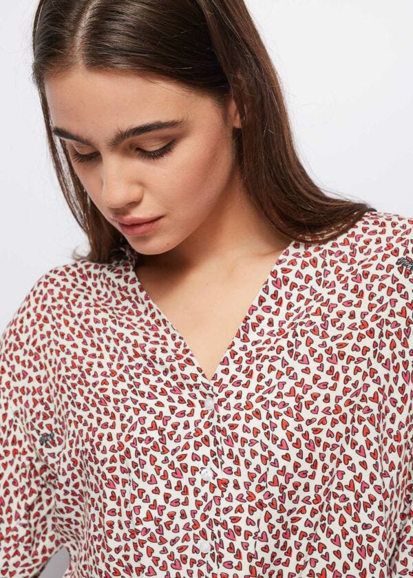 Shirt with heart print