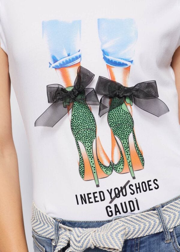 T-shirt with graphic print