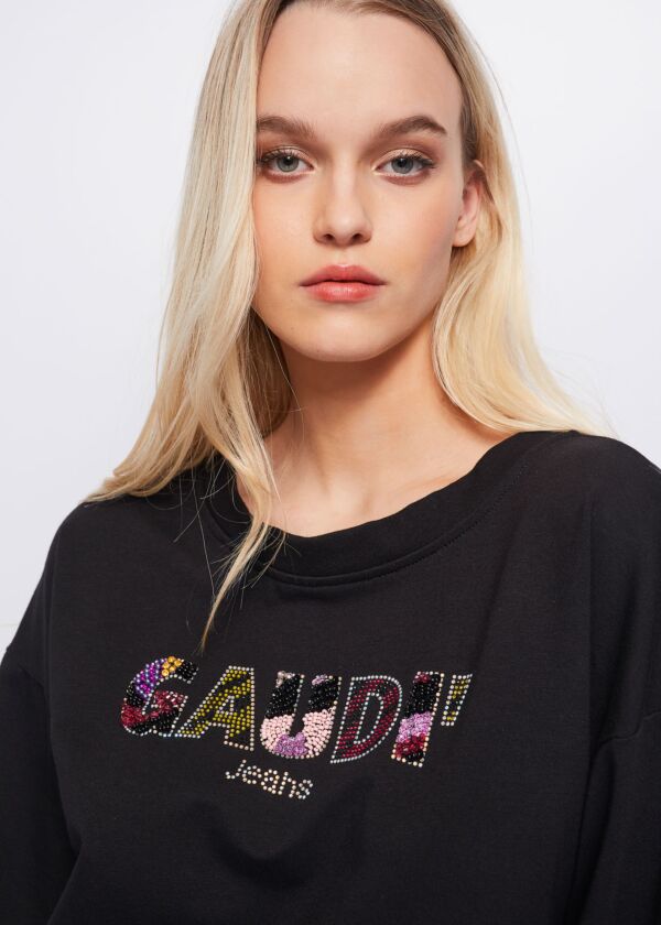 Sweatshirt with logo