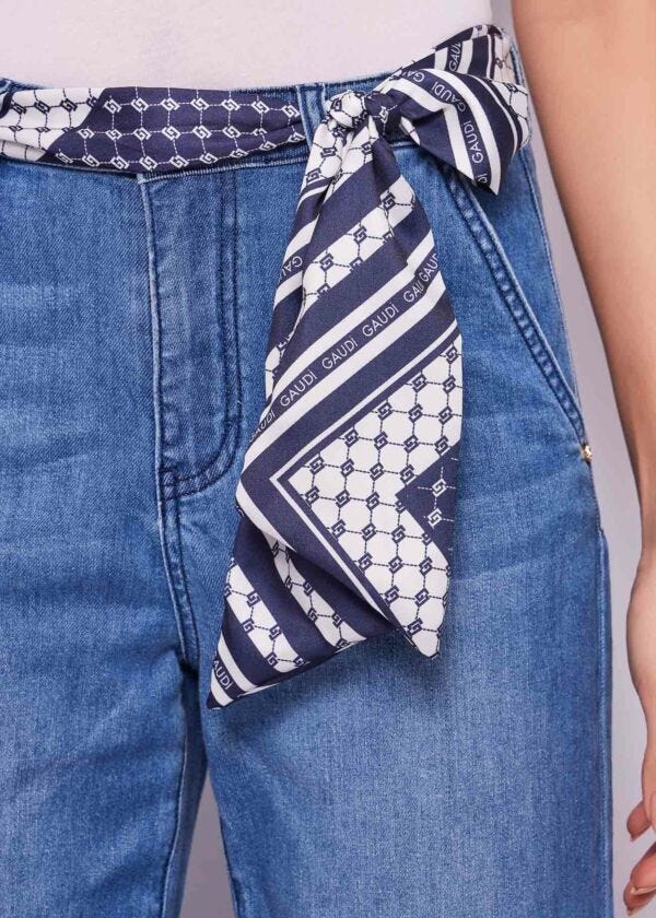 Jean droit avec imprimé foulard pour femme