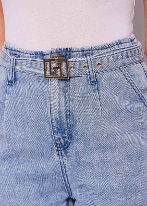 Jean droit avec ceinture pour femme