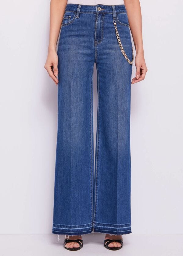 Flared bootcut jeans with chain
