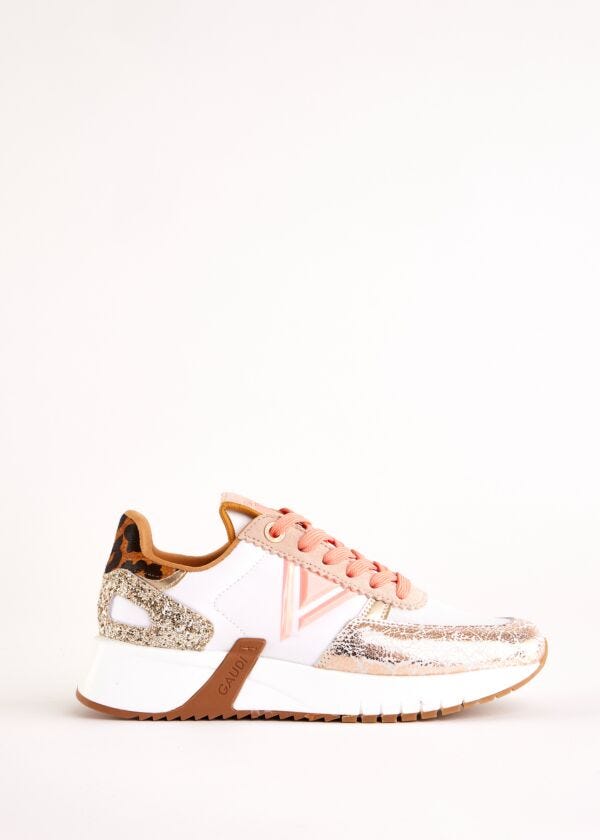 White leather running sneakers