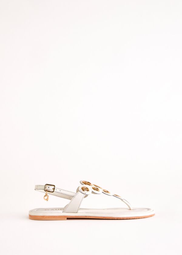 Flat white leather sandals Gaudì Fashion