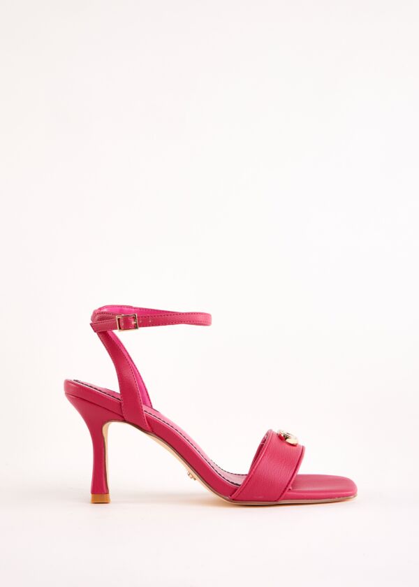 Fuchsia faux-leather sandals Gaudì Fashion