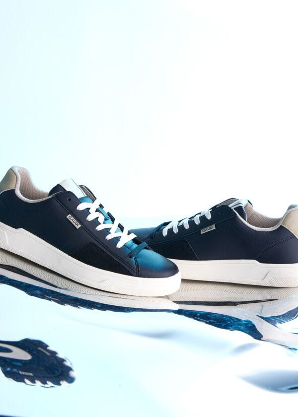 Blue faux-leather sneakers Gaudì Fashion