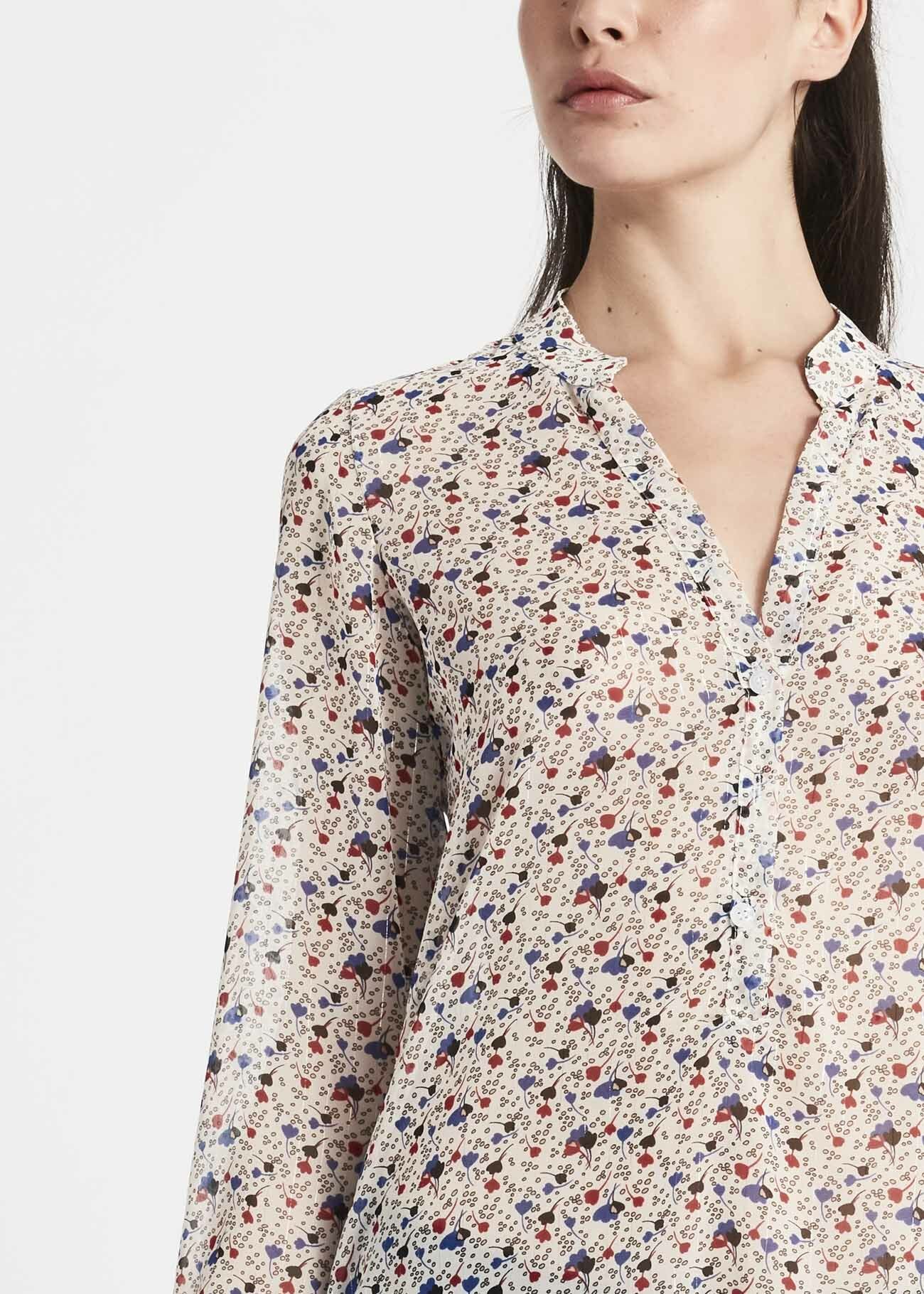 Blouse in lurex print georgette