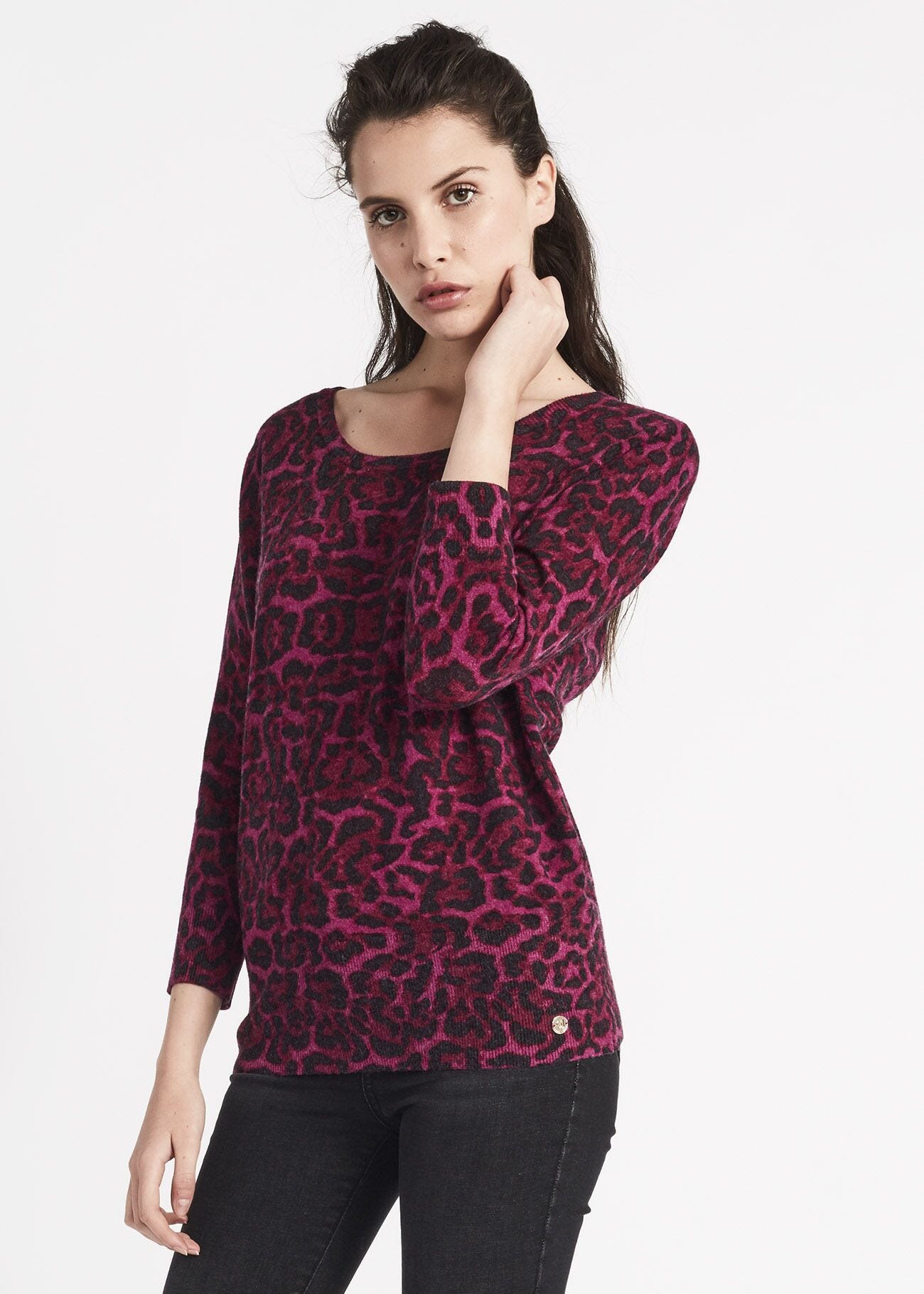 Pull animalier crois&eacute; dans le dos