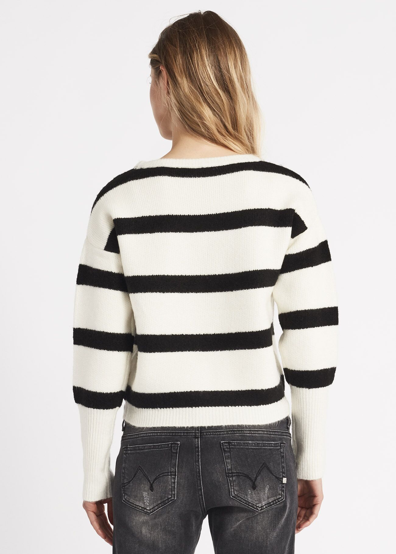 Boxy jumper with jacquard stripes