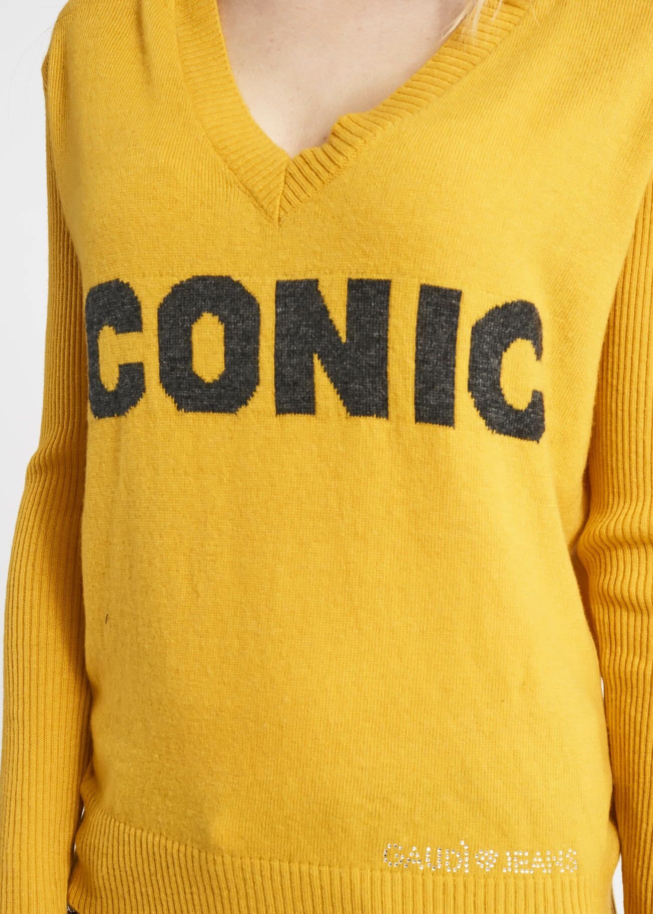 Maglia in misto lana con intarsio