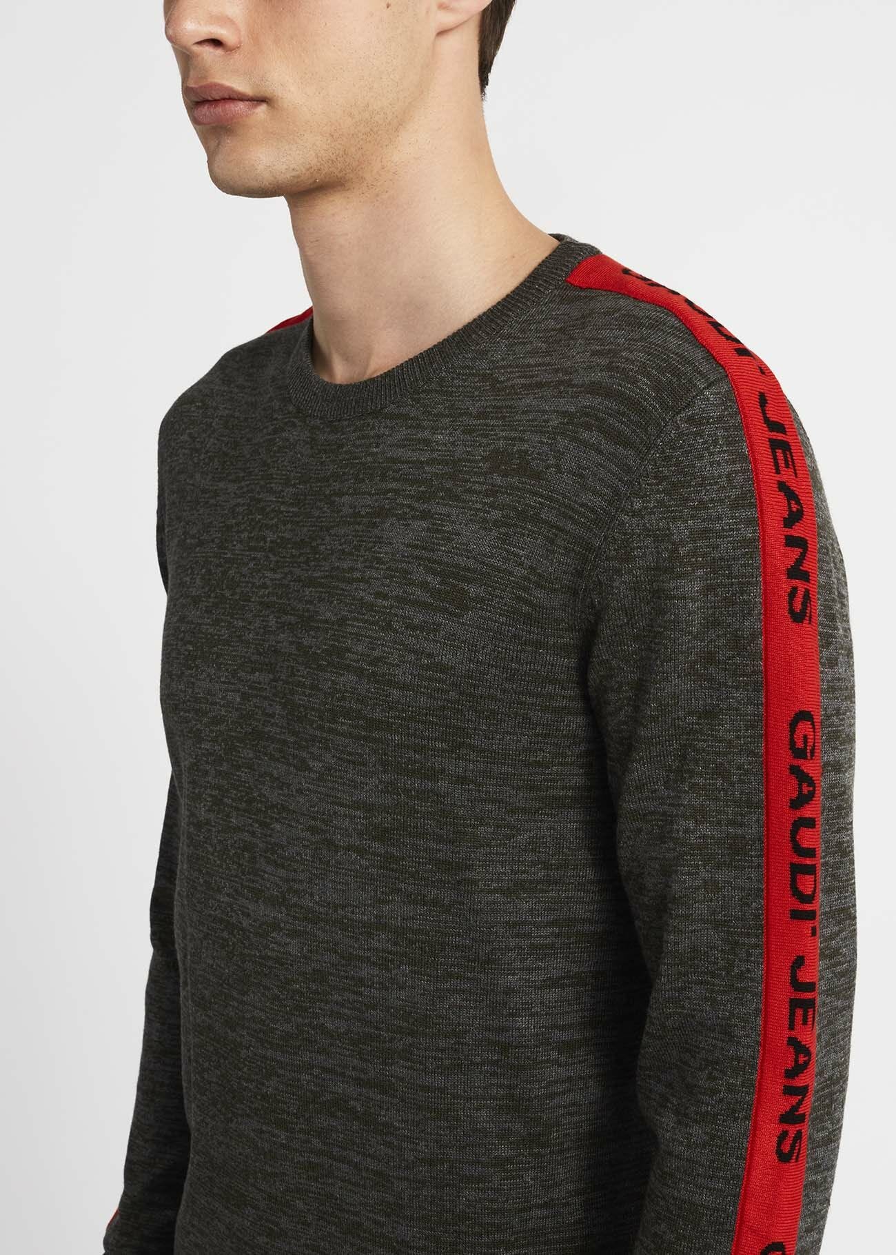 Maglia con bande logate