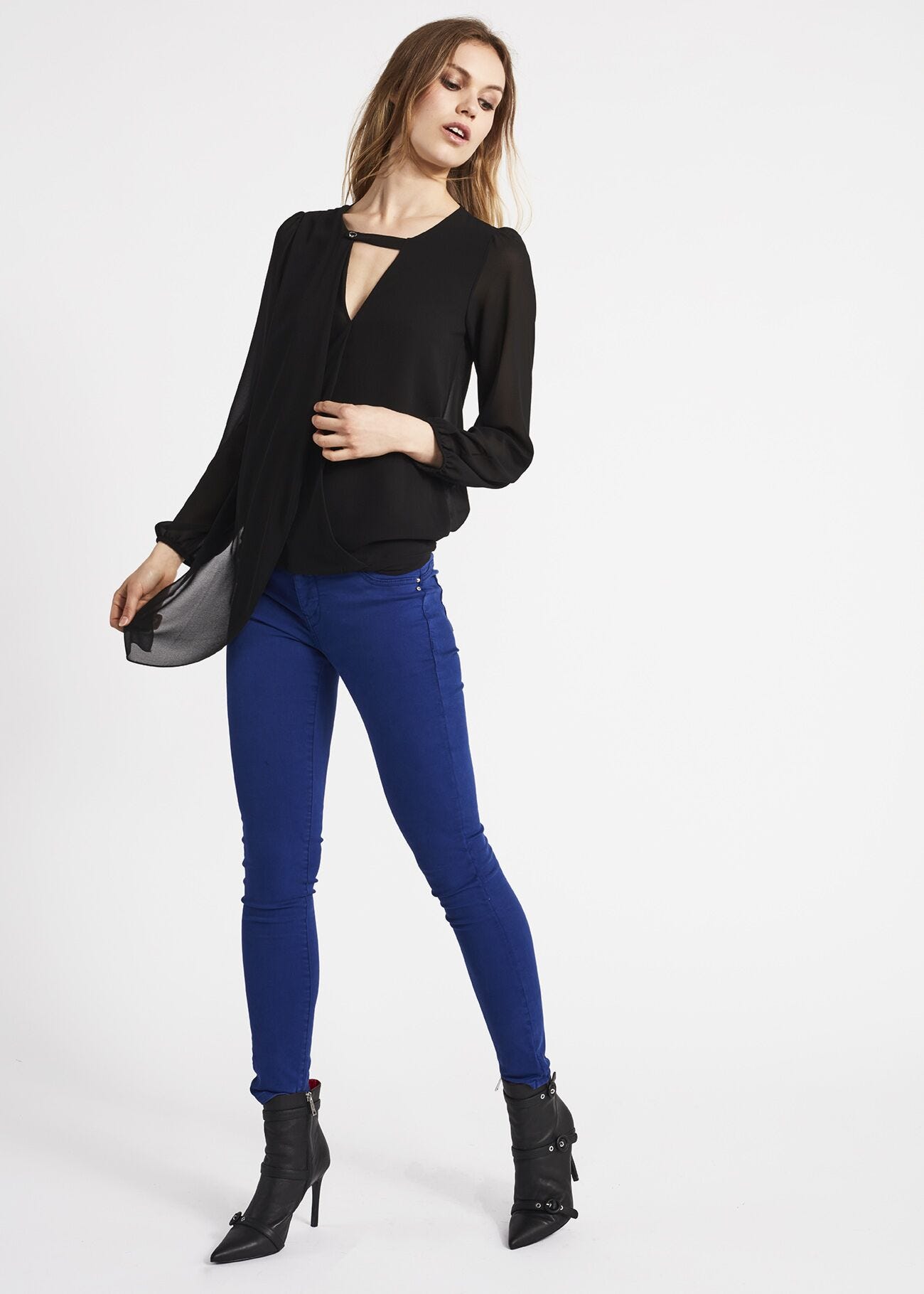 Blouse with asymmetrical design