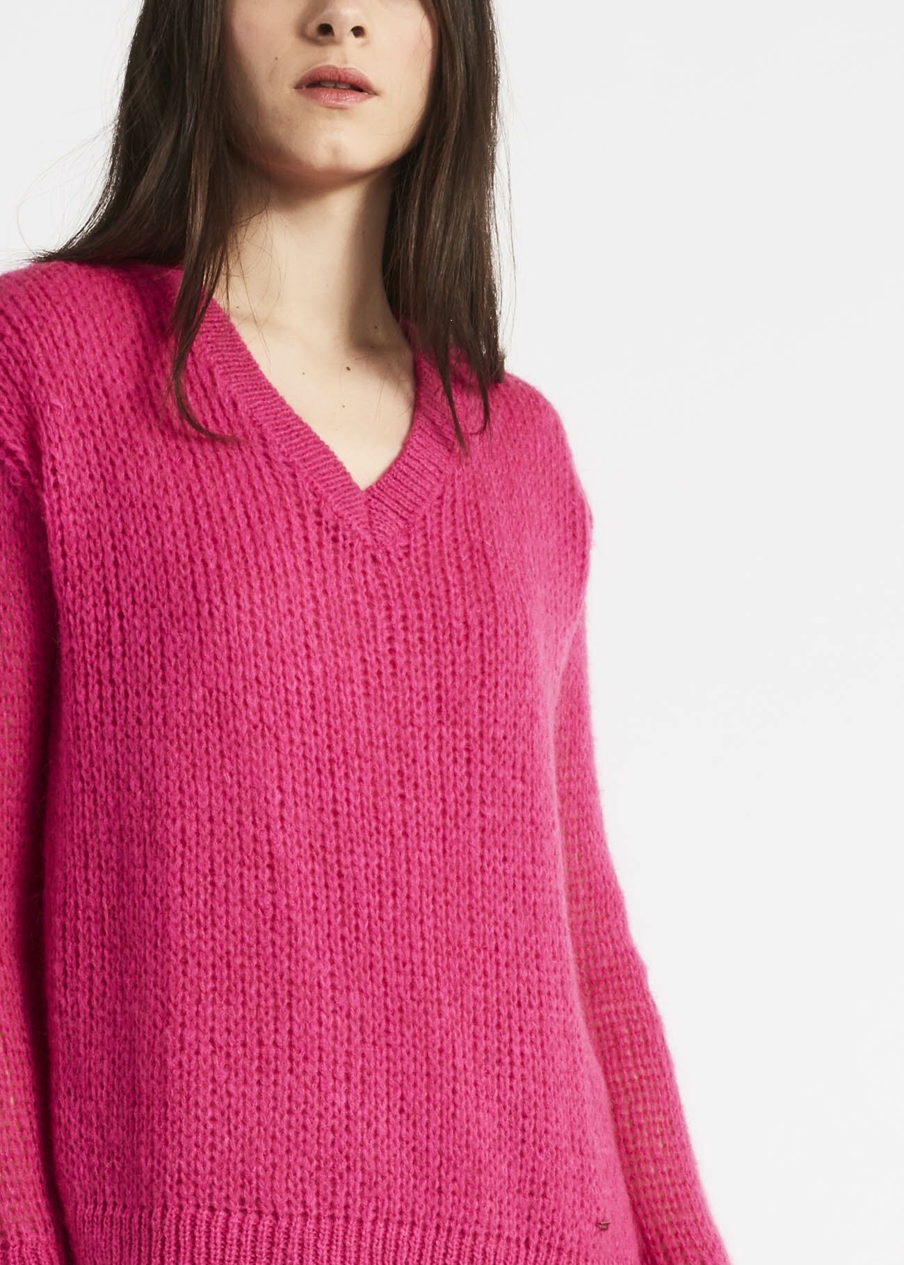 Maglione in mohair con scollo a V
