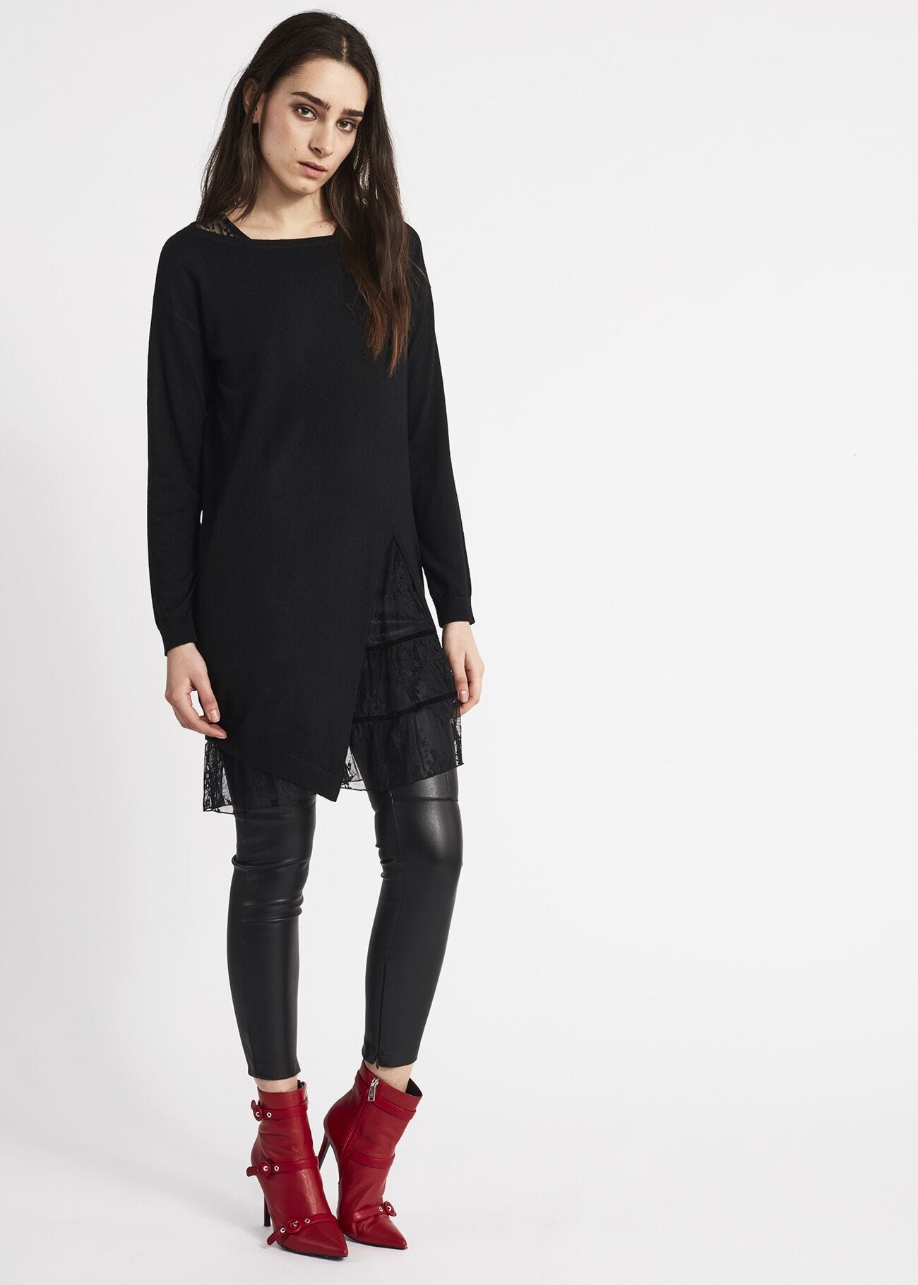 Completo maglia e sottoveste in pizzo