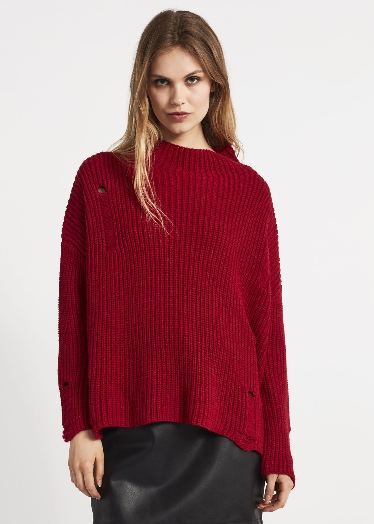 Maglia boxy con dettagli destroyed