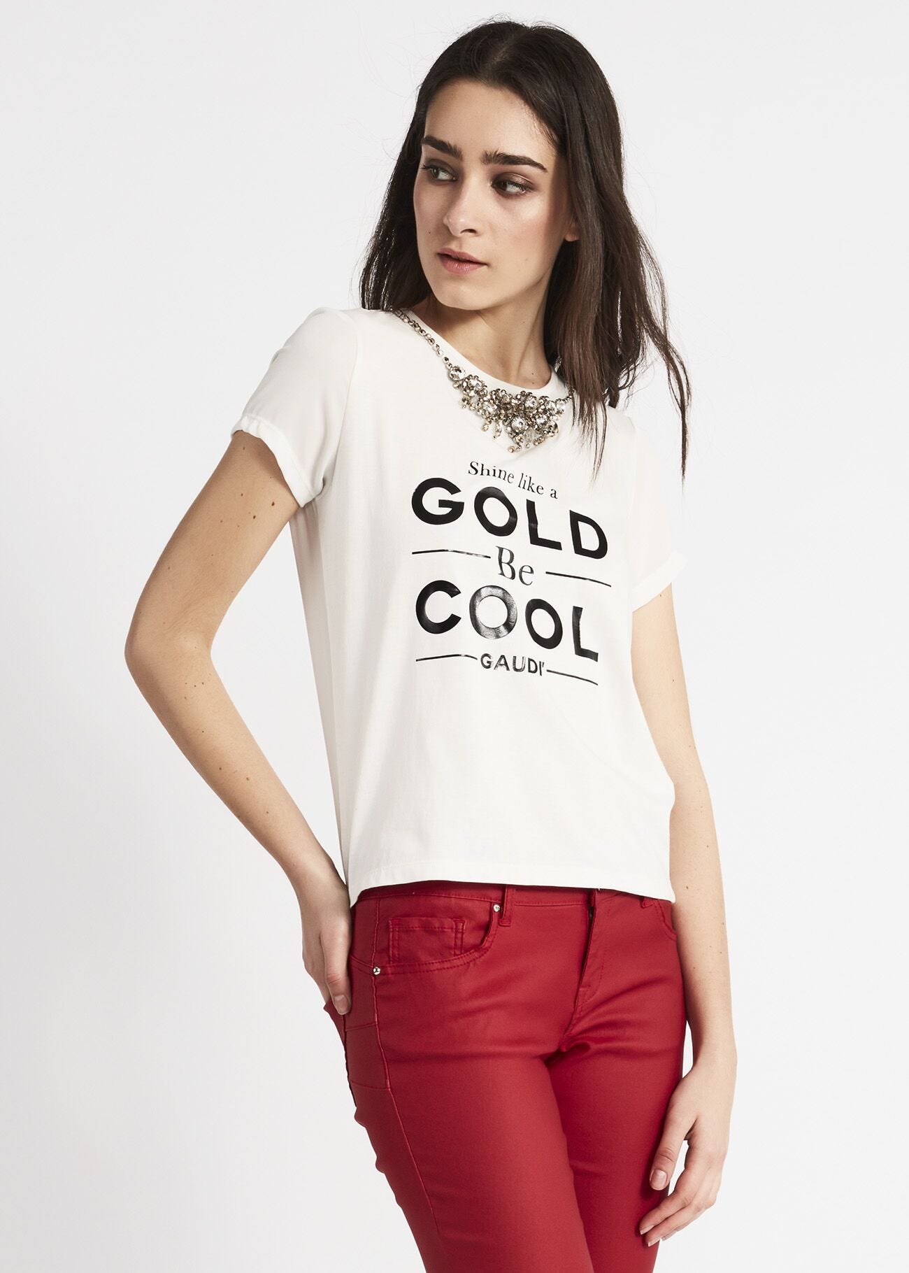T-shirt con applicazioni gioiello