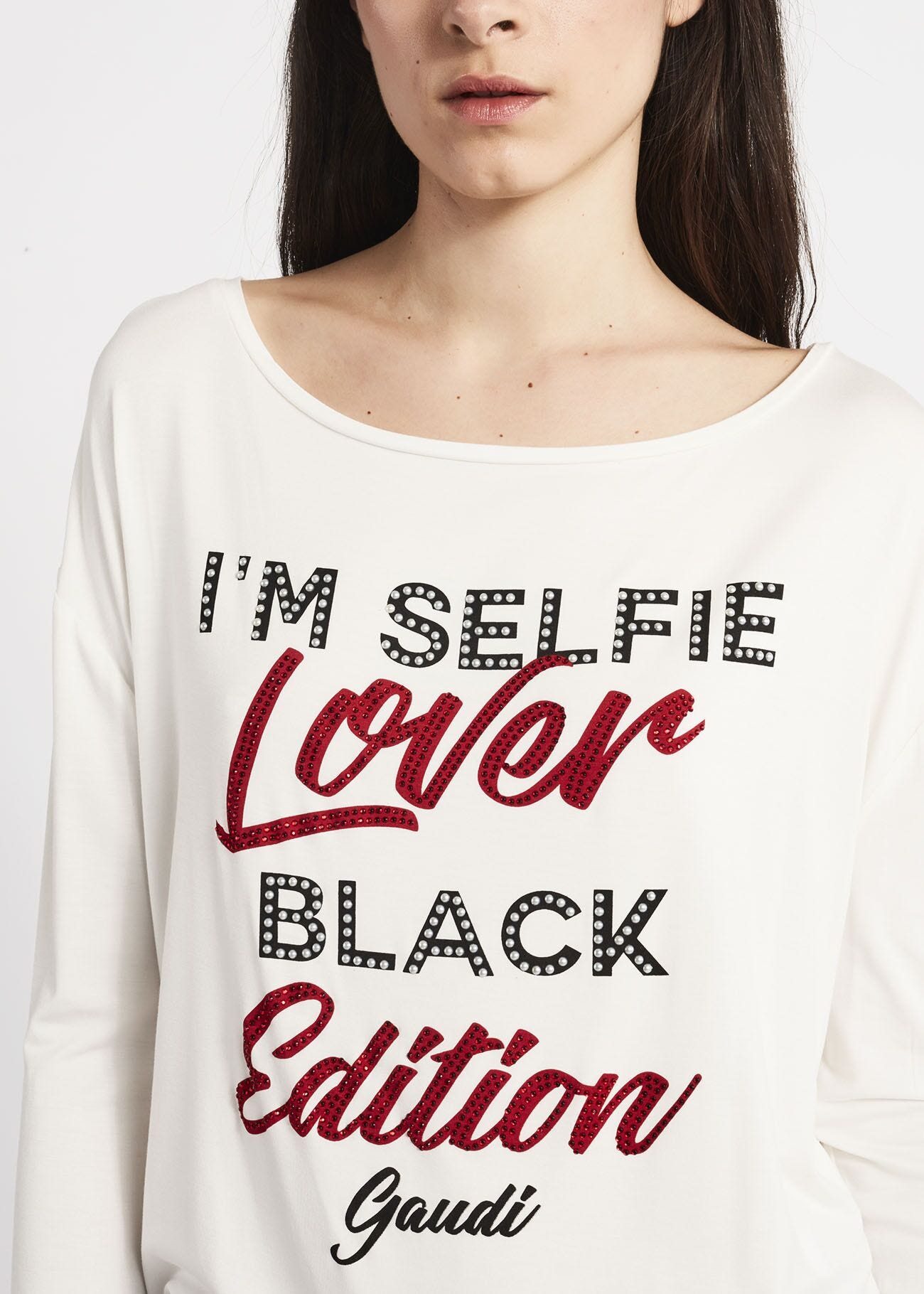 T-shirt with rhinestones