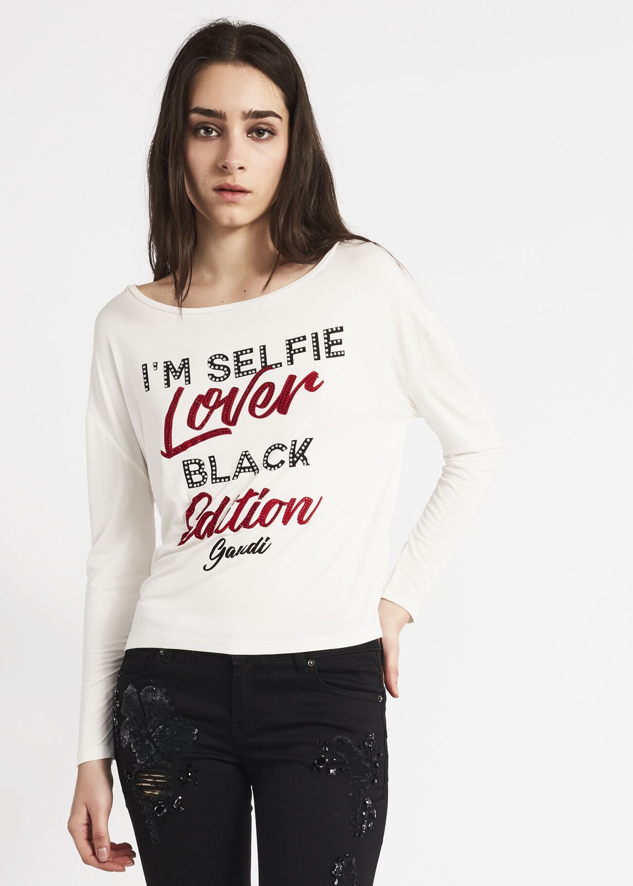 T-shirt with rhinestones