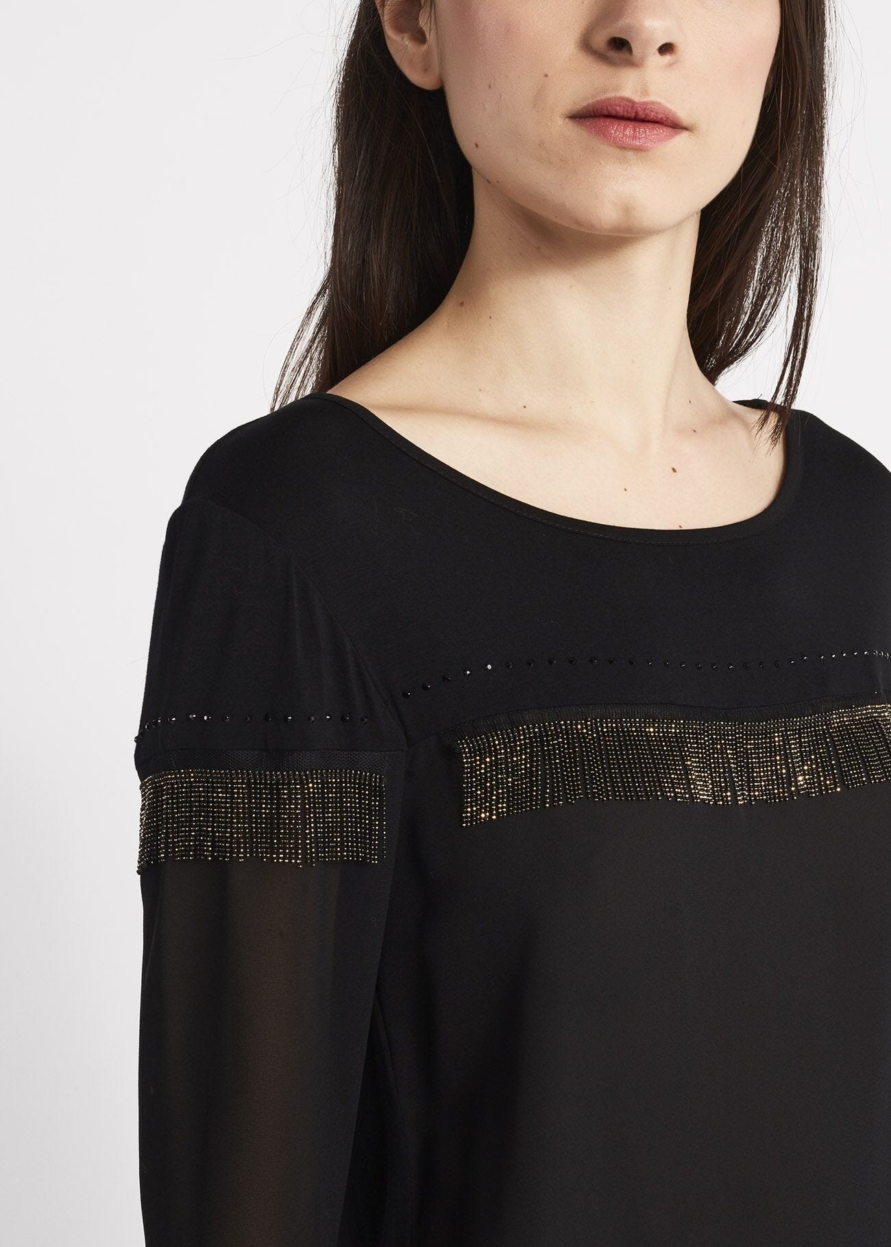 T-shirt with fringes