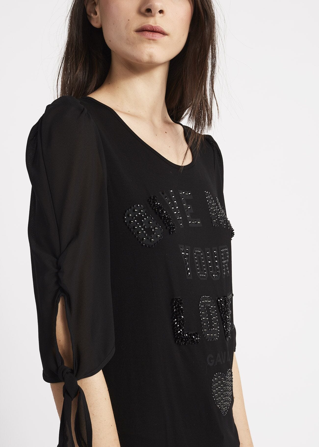 T-shirt with georgette sleeves