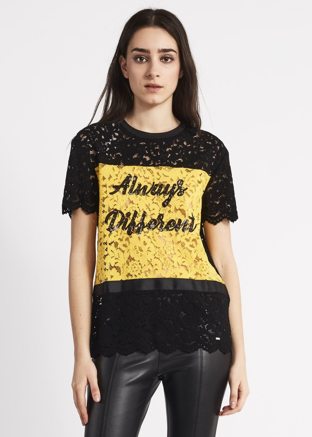 T-shirt in pizzo e gros grain