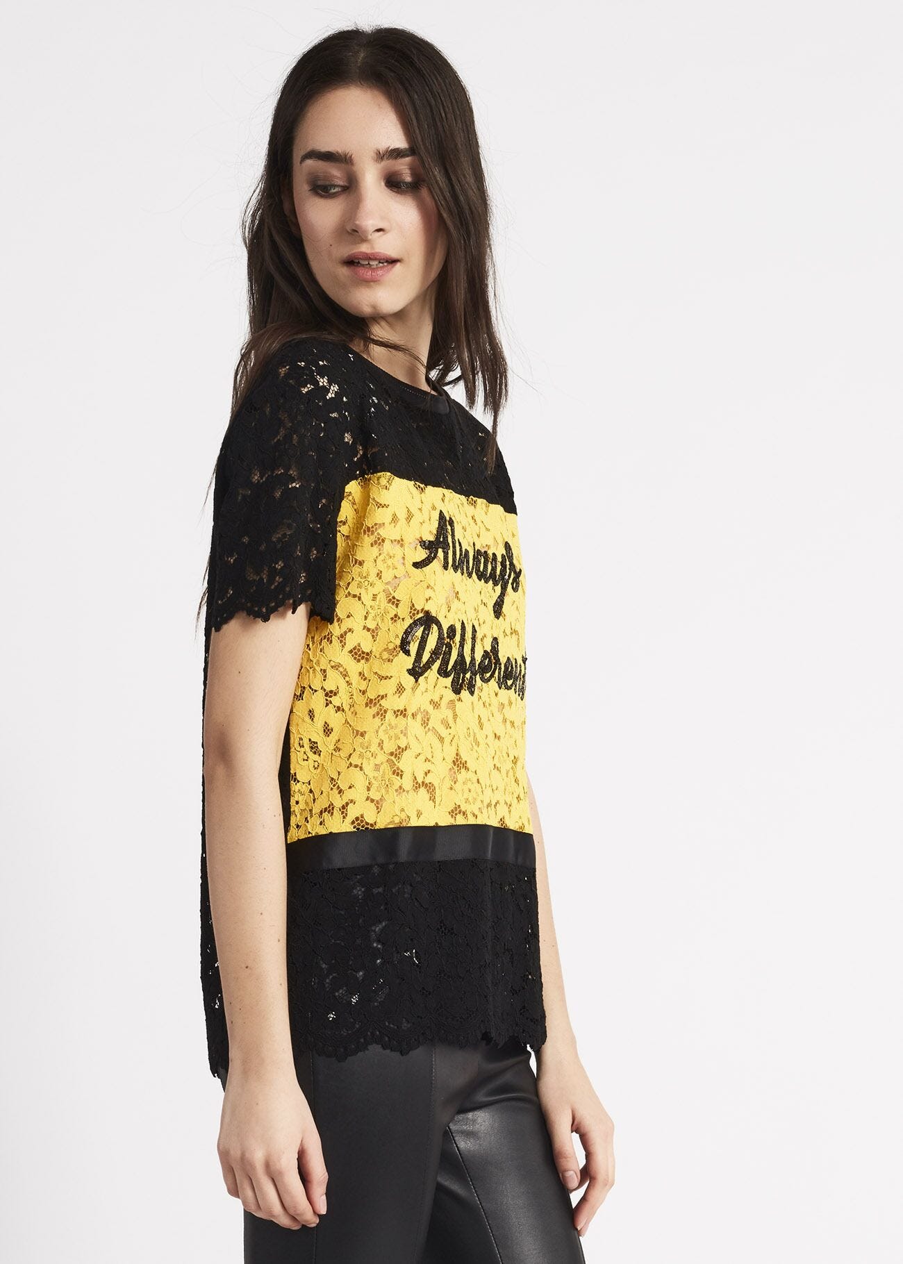 T-shirt in pizzo e gros grain