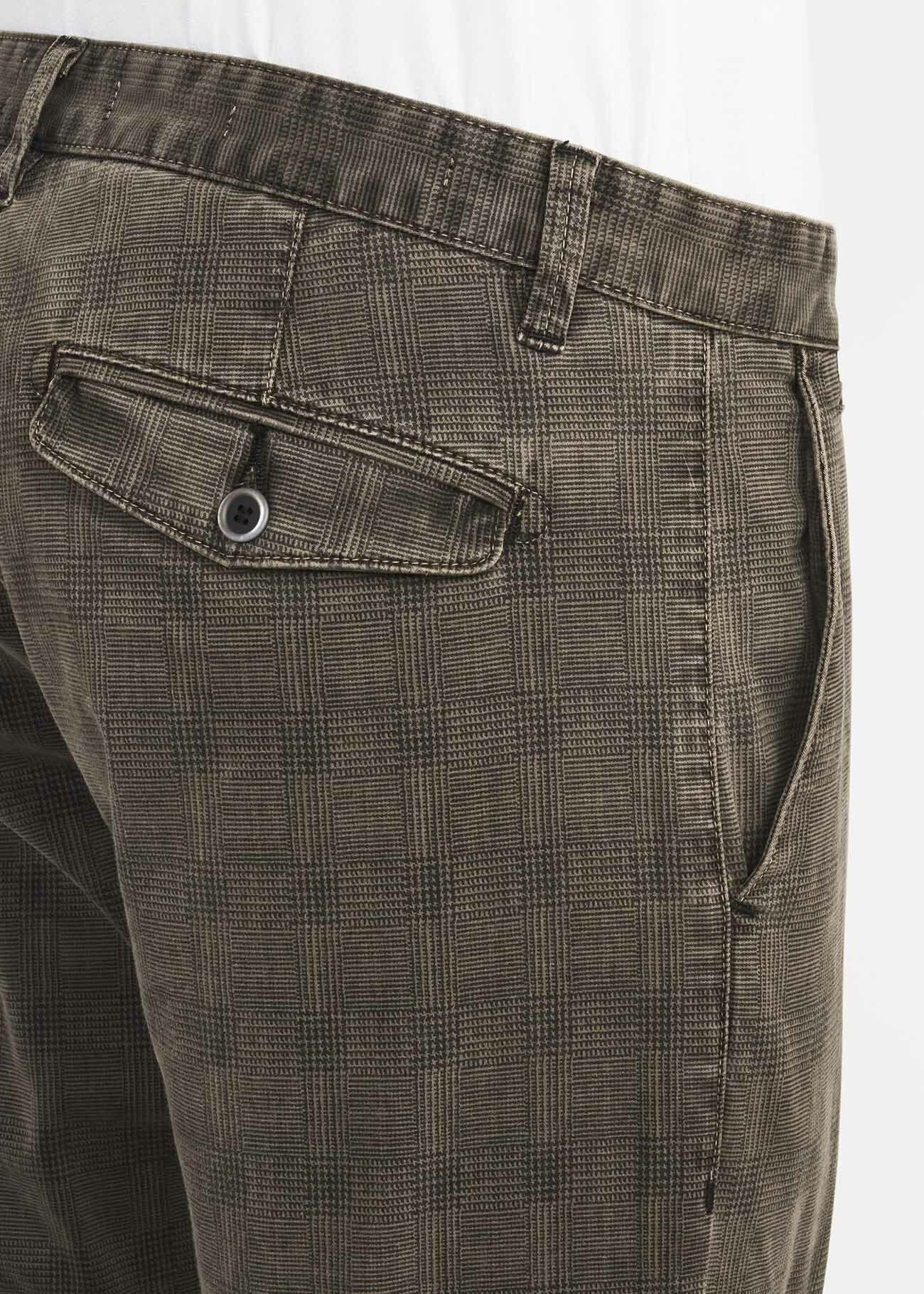 Skinny fit chino trousers