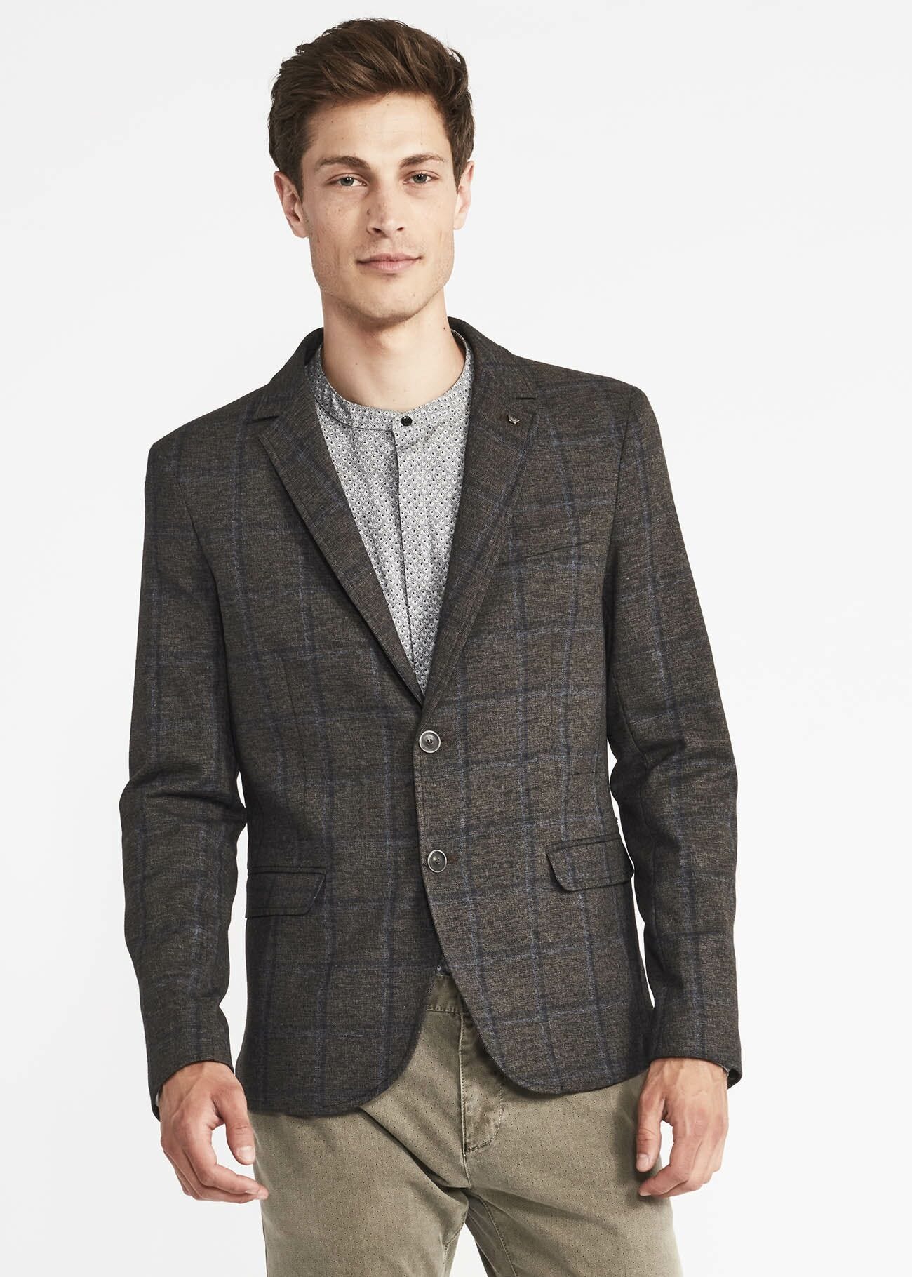 Single-breasted jacket in viscose blend