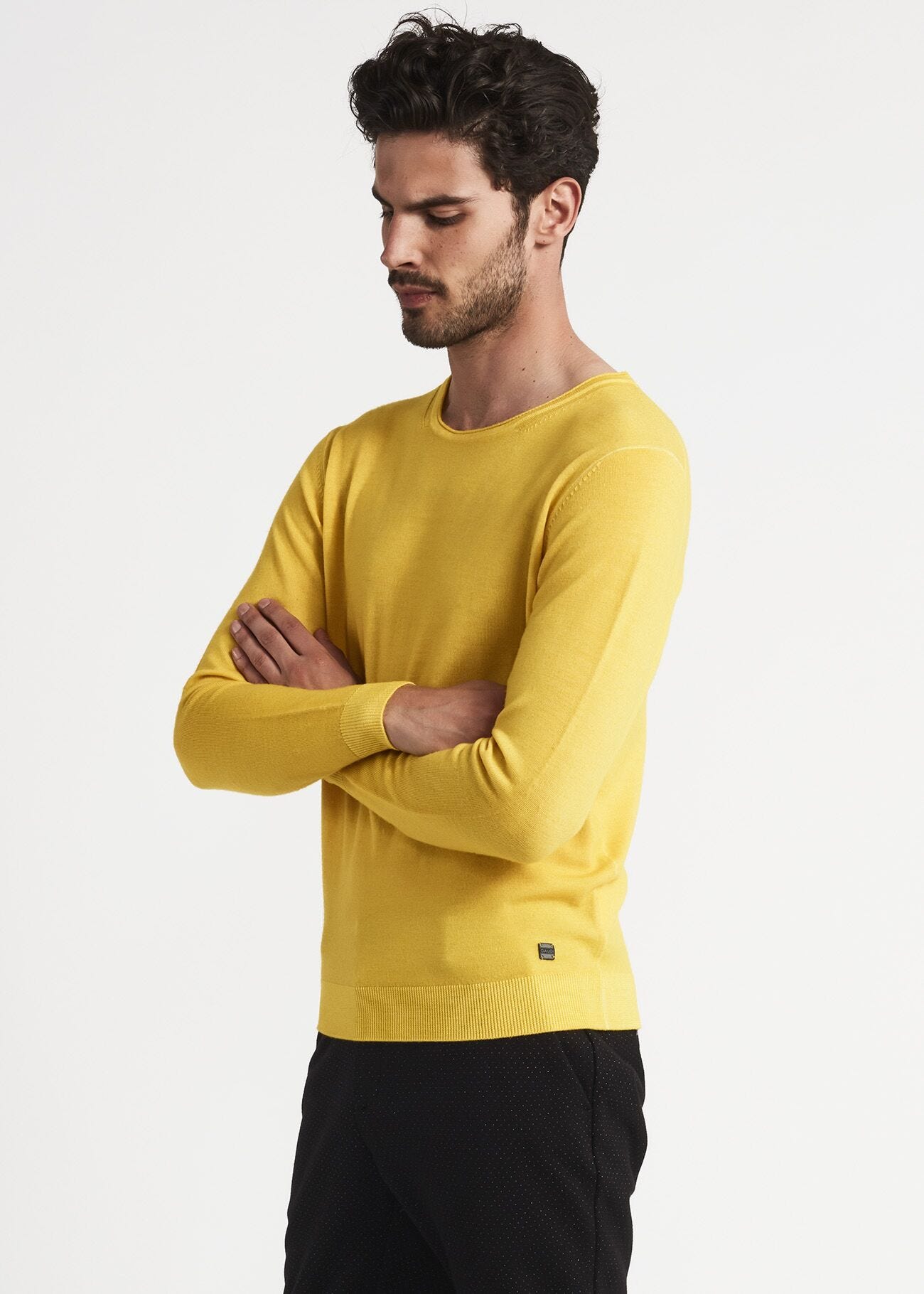 Long sleeved crew neck jumper