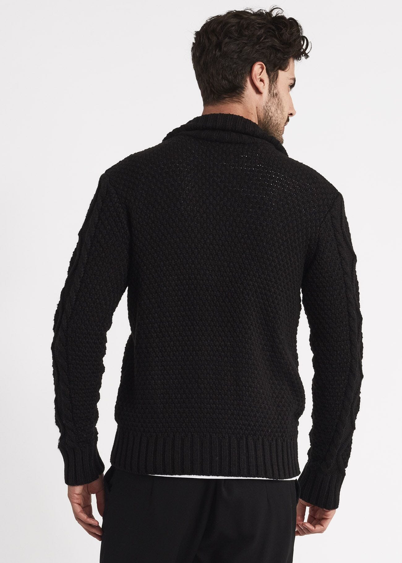 Cardigan in lana a trecce