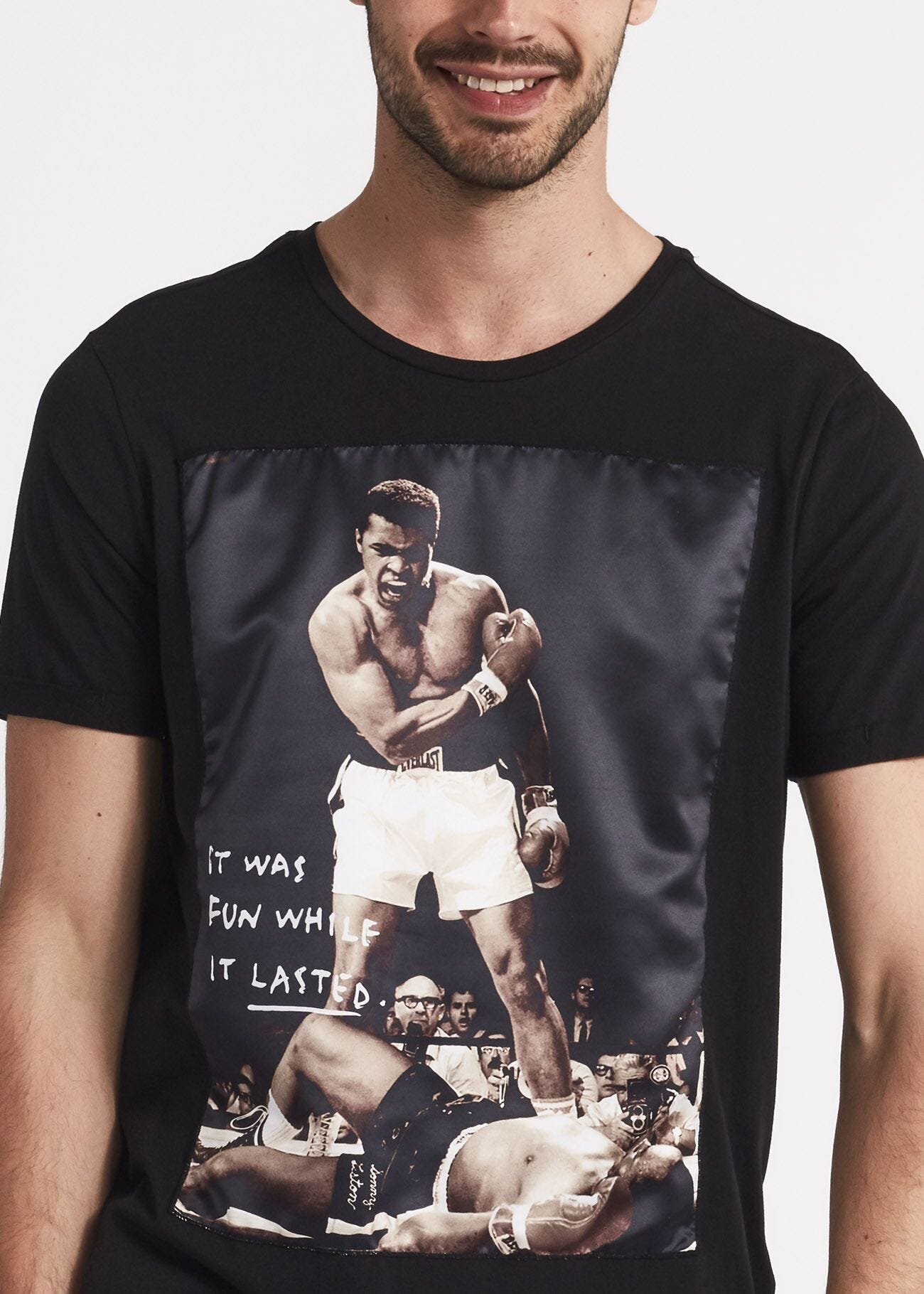 T-shirt with printed patch