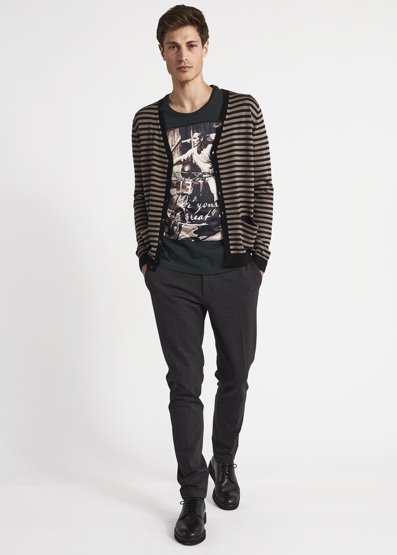 Crew neck T-shirt with short sleeves