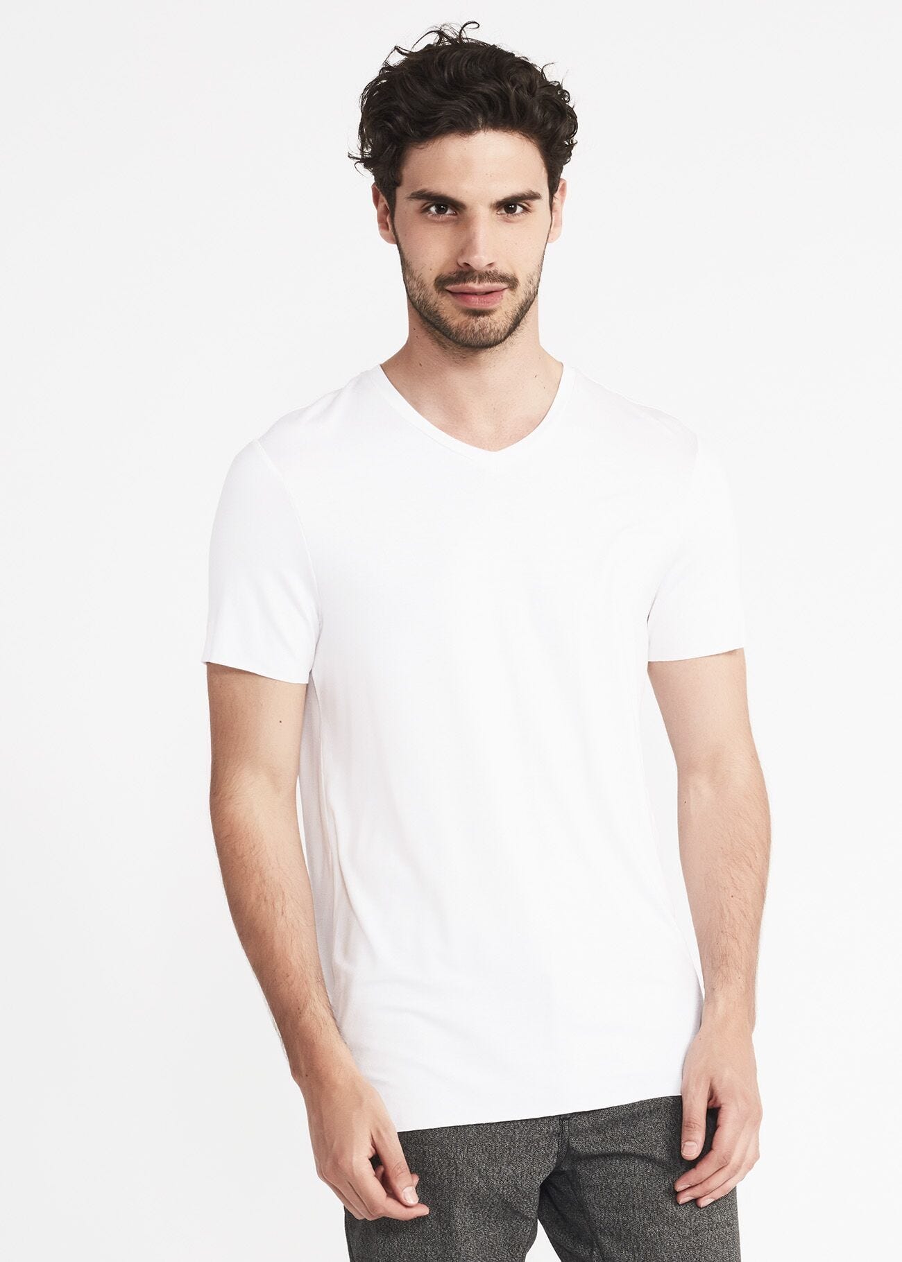 T-shirt with raw cut edges