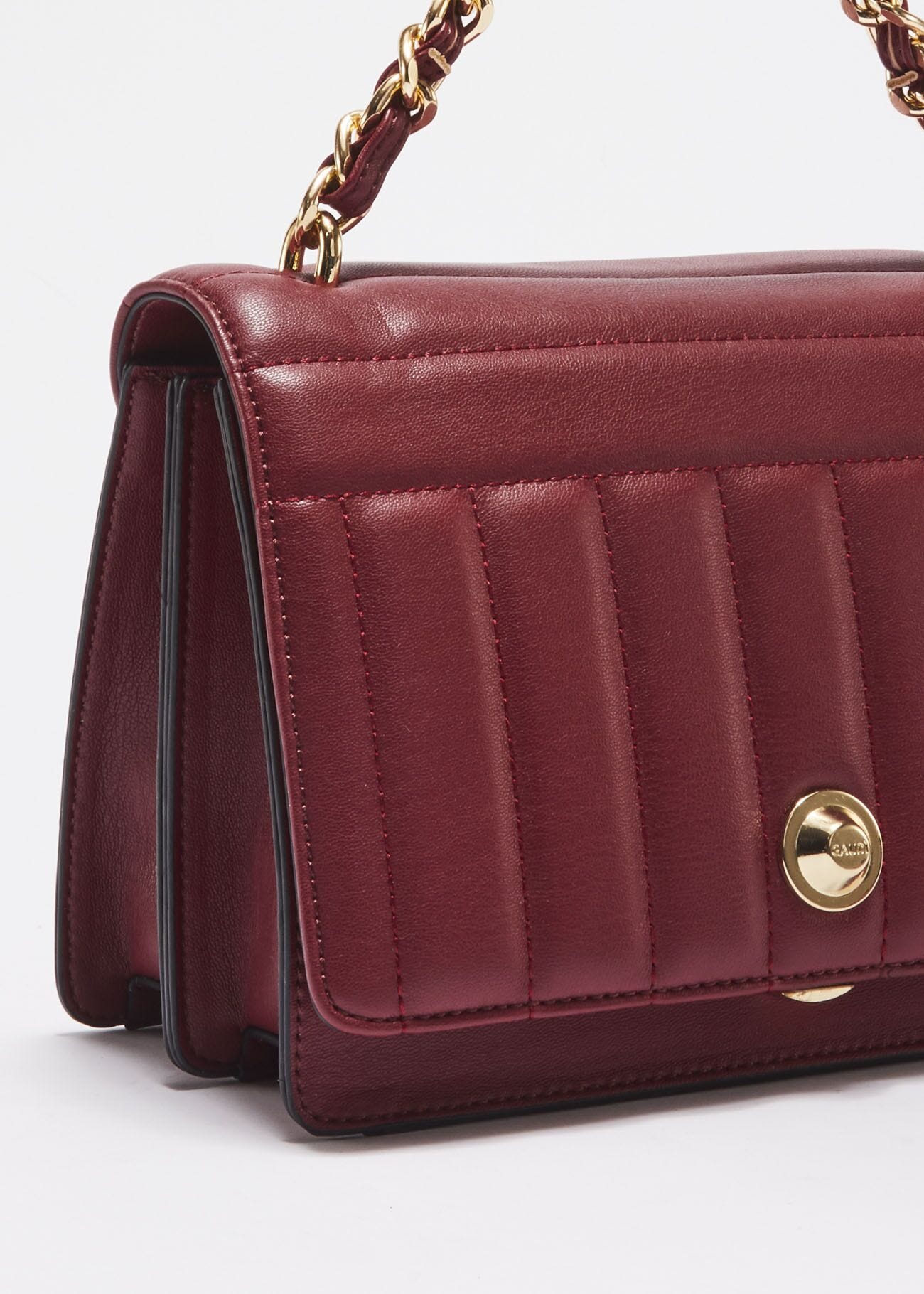 Strap in quilted faux leather