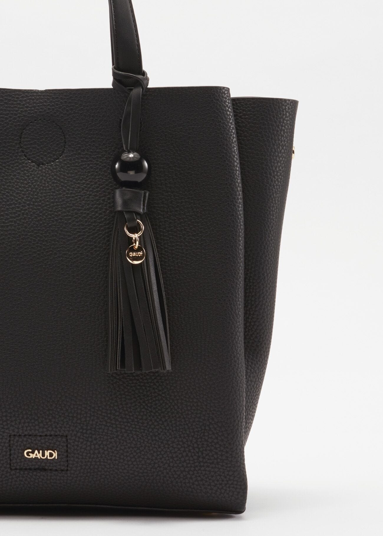 Bag with contrasting colour handles