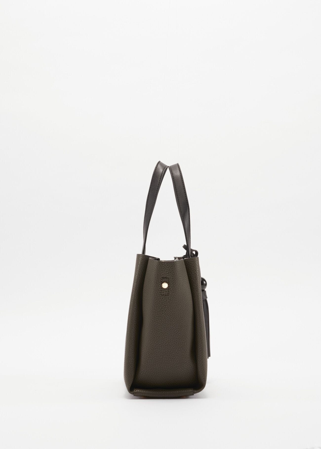 Bag with contrasting colour handles